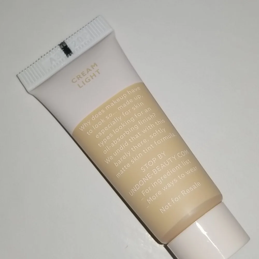 4/25 bundle item. Undone Beauty Creme Foundation in Creme Light